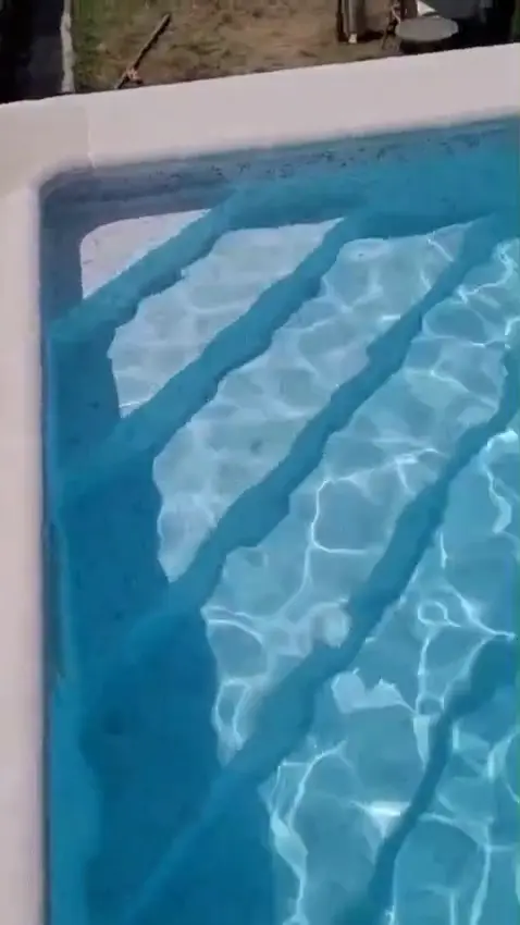 Miniatura vídeo: revestimiento de piscina rehabilitada